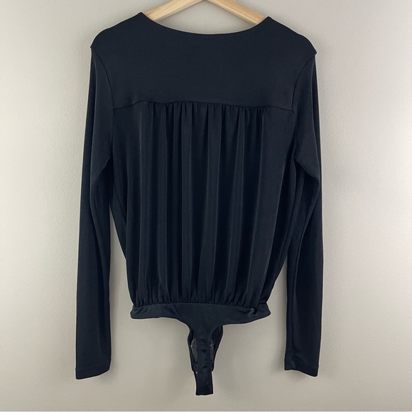FREE PEOPLE Black Plunging V Neck Faux Wrap Long Sleeve Turnt Bodysuit NEW - Picture 8 of 13